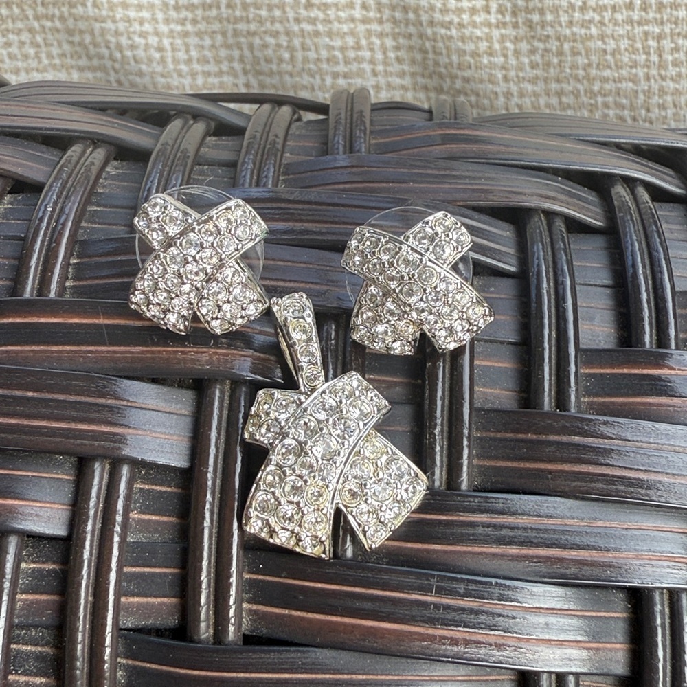 Swarovski crystal earring and pendant